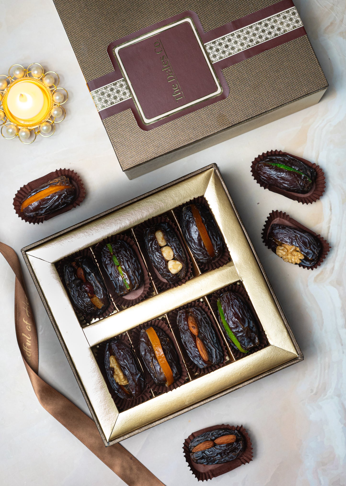 Premium Stuffed Medjoul Dates (8 pc)